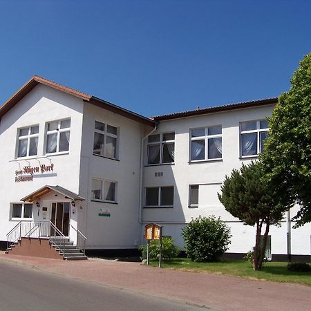Gingst Hotel Ruegen Park Kg מראה חיצוני תמונה