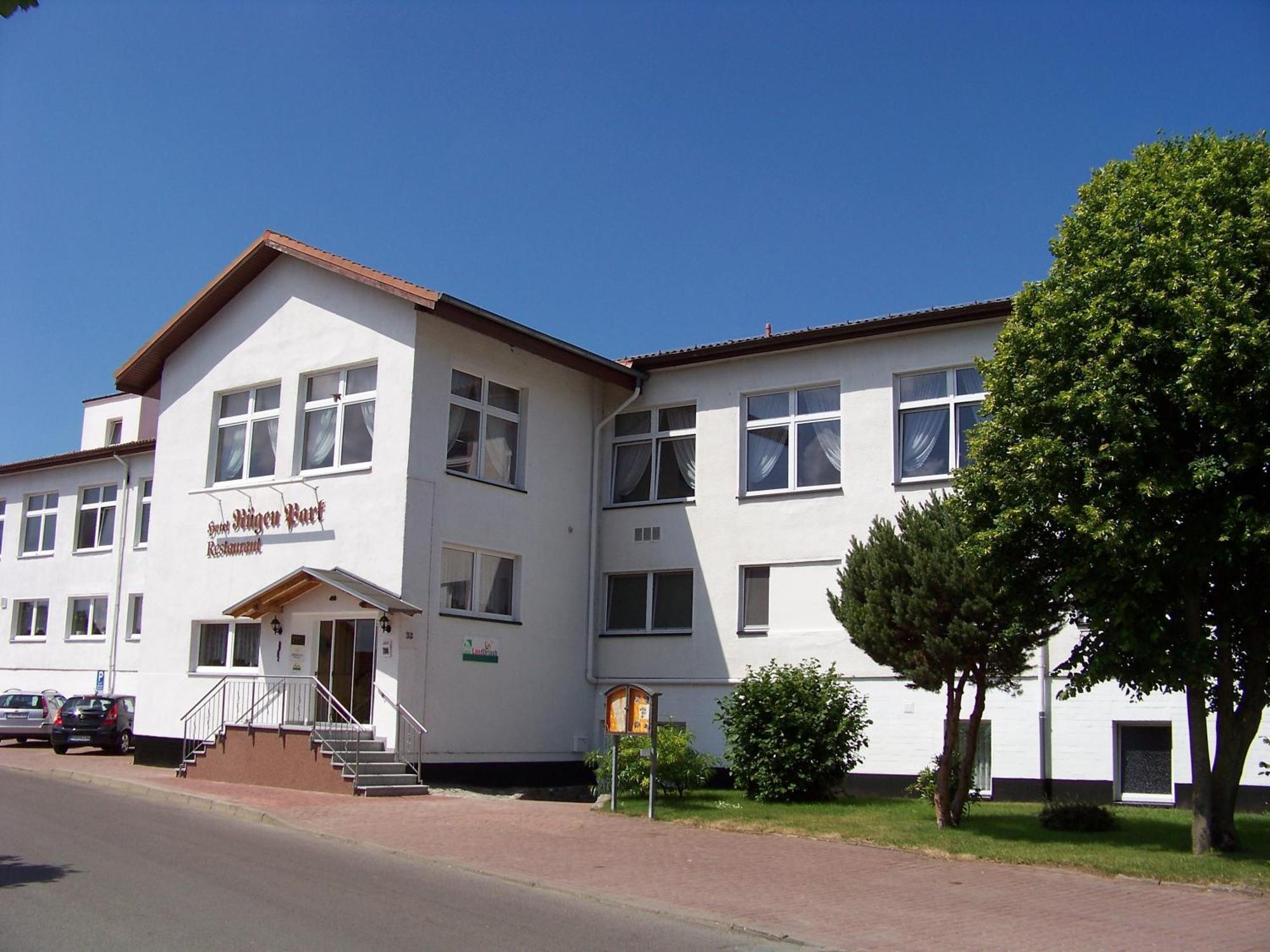 Gingst Hotel Ruegen Park Kg מראה חיצוני תמונה